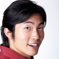 Jun Wu - Social Media Influencer