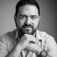Tony Zeakis