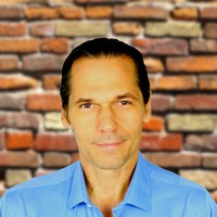 Eric Thal