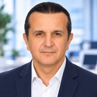 Özgür Öner