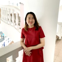 Christine Lee
