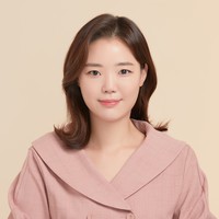 Selena KIM