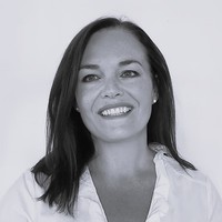 Dr Amy Redmond