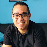 Angel L. Geraldo C.