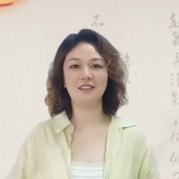 Lulu Zhang