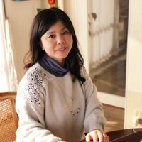 安達 恵利子