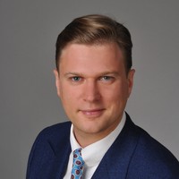 Dr. David Schirrmacher