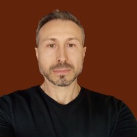 Omes Yuriy