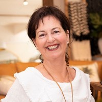 Roslyn Saunders