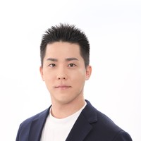 Hiroto Narikawa