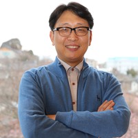 Yoonsik Choi