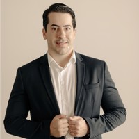 César Karam