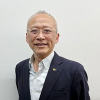 濱﨑 利彦