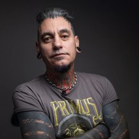 Nas - Metalizm Tattoo Piercing