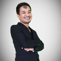 Mr.Sattha Suwanchatree