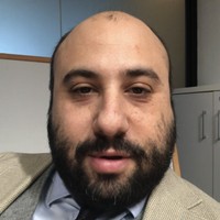 Dr. Alp Par